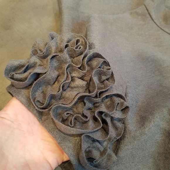 ❌❌sold❌❌ D&G mini fitted dress - Picture 9 of 9